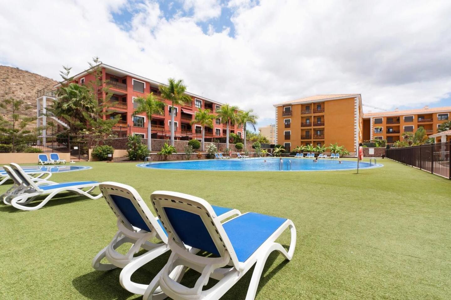 Sunset Palm Mar - Family Friendly Suites Exterior photo