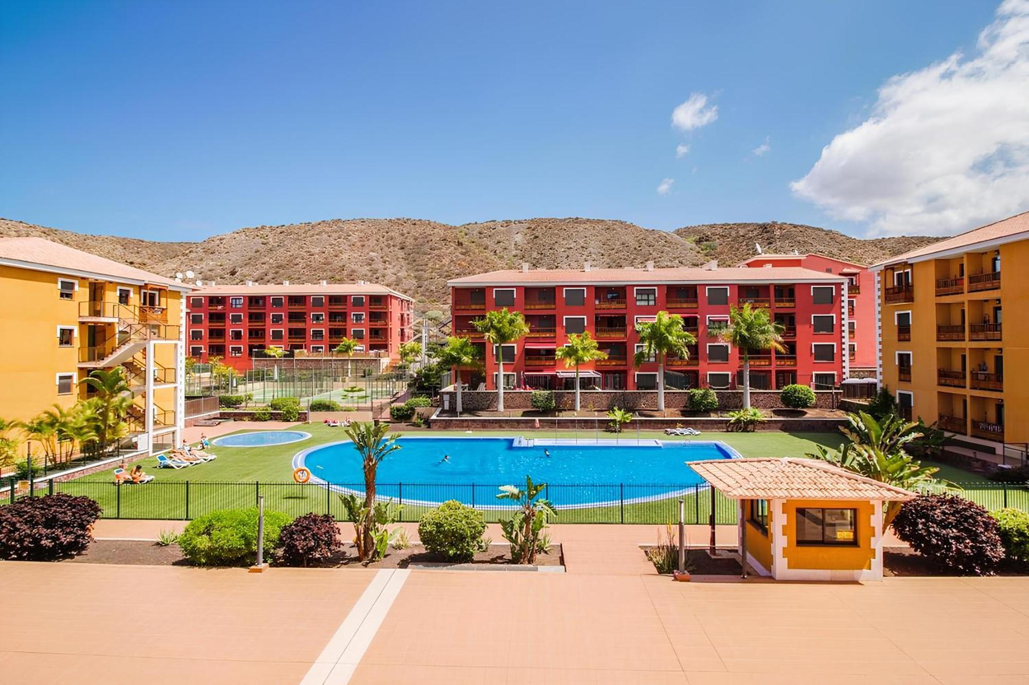 Sunset Palm Mar - Family Friendly Suites Exterior photo